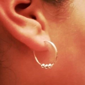 Aros con Bolitas de Plata ARAISA 2