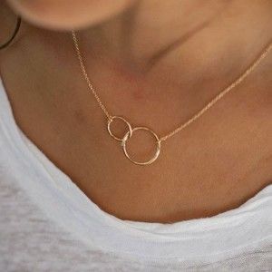 Golden Intertwined Hoops Necklace 2