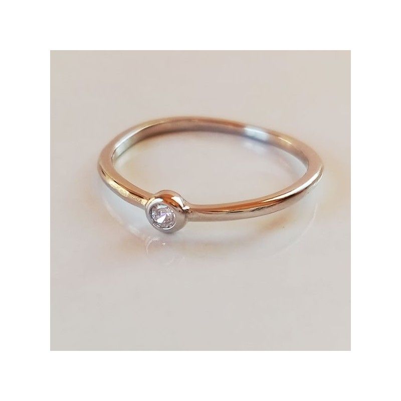 Anillo de Plata con Circonita Blanca