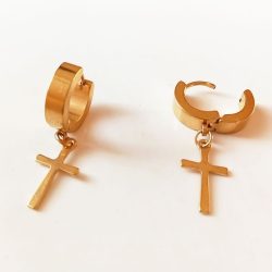 Pendientes de hombre de acero dorado con cruz