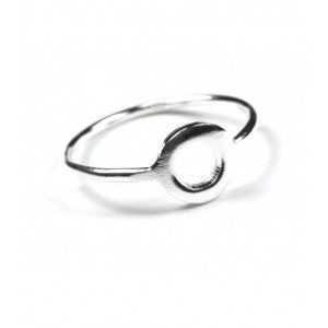 Anillo circulo en plata de ley de www.puravidapulseras.com