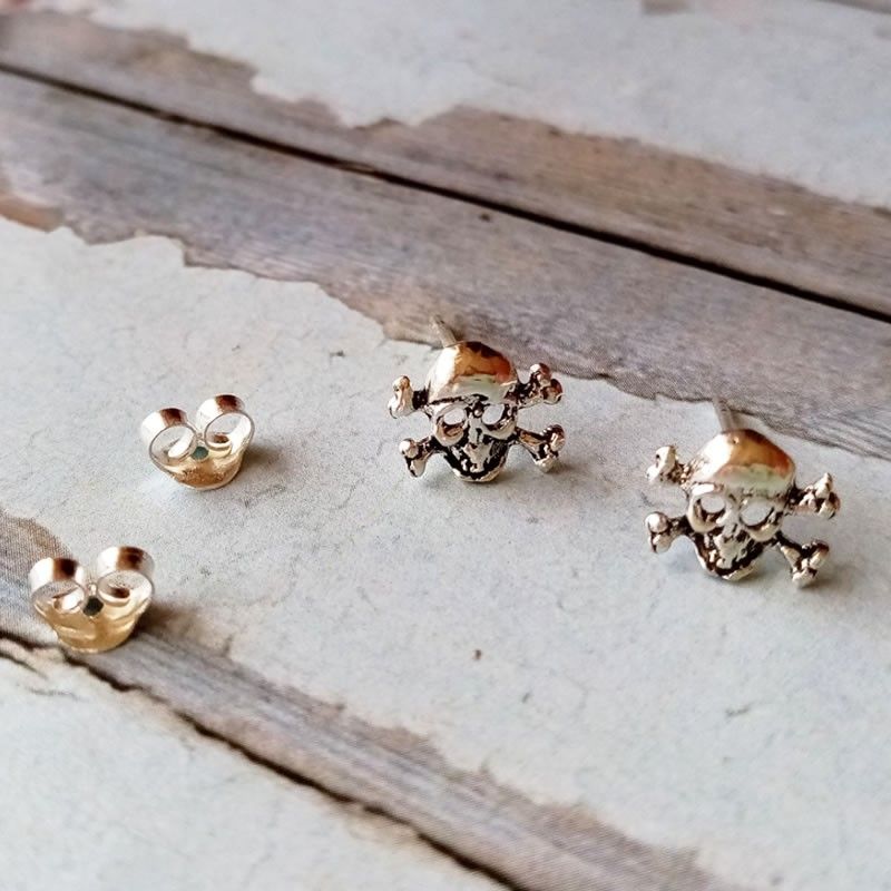 Mini Pendientes Calavera Pirata