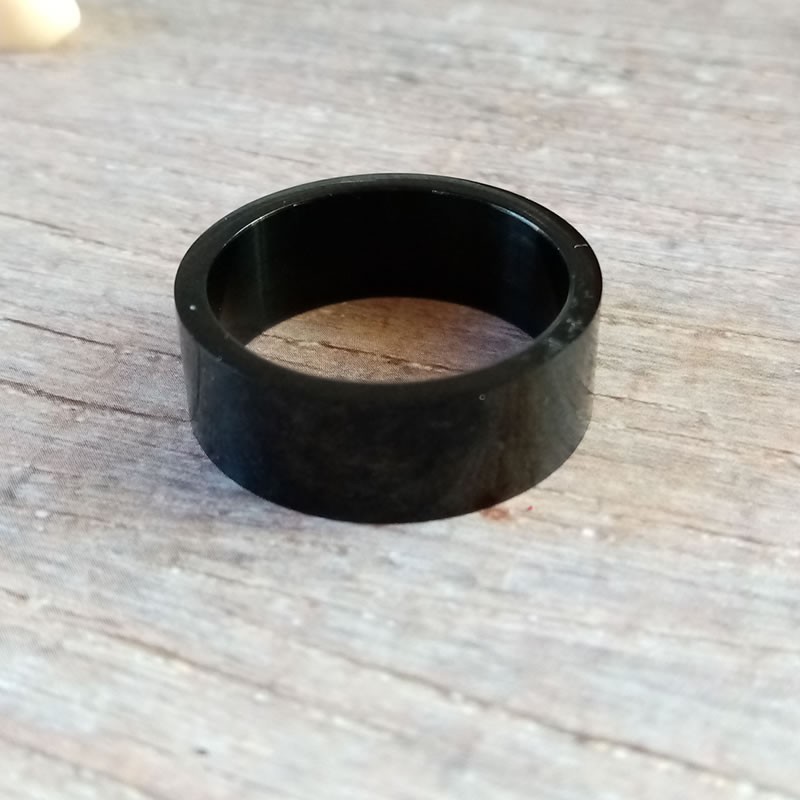 Anillo negro de acero para hombre