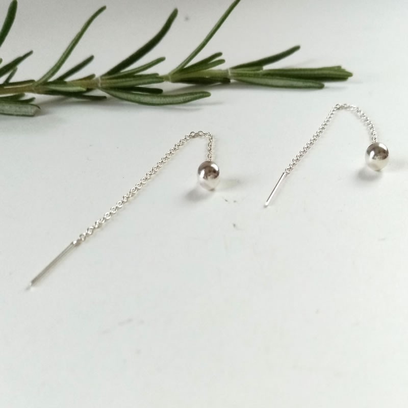 Chain earrings with silver ball