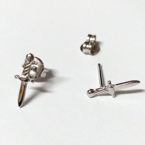 Pendientes espada plata 2