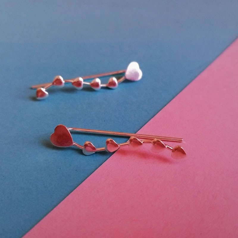 pendientes trepadores 6 corazones