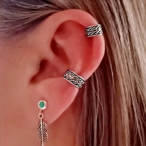 SINAI ear cuff in 925 sterling silver with filigree engravings.