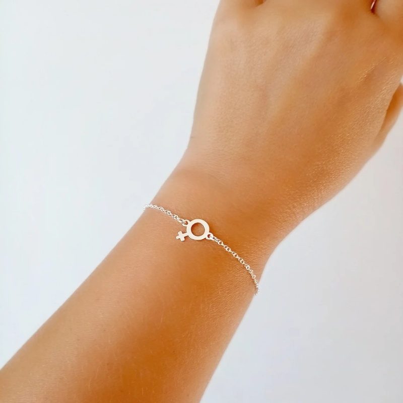 Elegant woman symbol bracelet in sterling silver