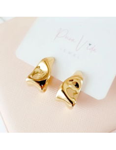 Golden Earrings Woman Trapezoid 2