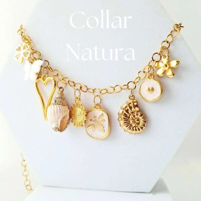 Gold-plated steel necklace with nature-inspired pendants, fresh and elegant design. 2