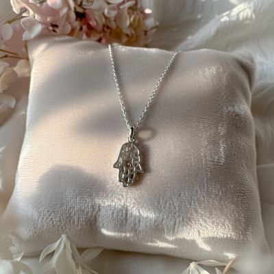 collar de plata mano de fatima 2