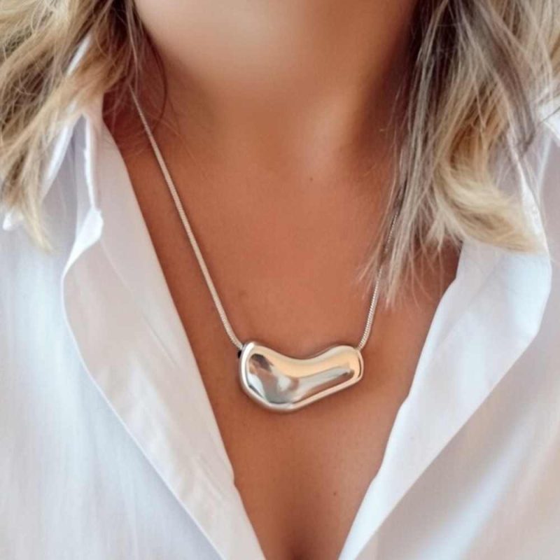 copy of Steel Curved Bar Choker Necklace Shiny