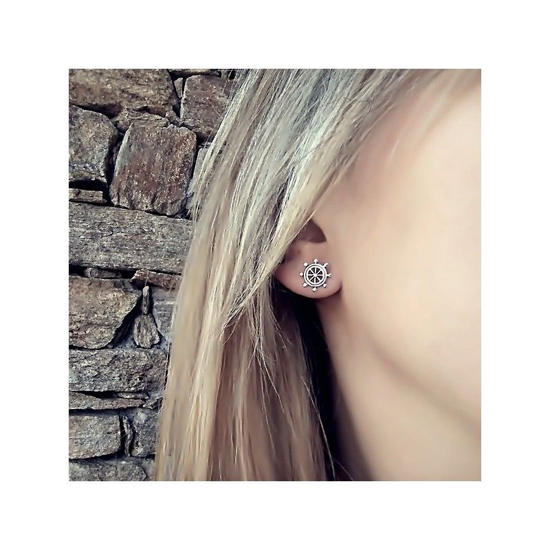 pendientes timón en plata de ley de www.puravidapulseras.com