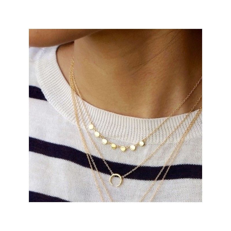 silver necklace with round plaques