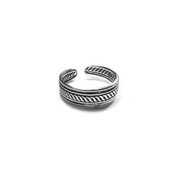 Chibi Toe Ring in 925 Sterling Silver