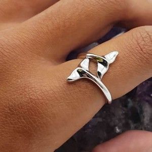 Anillo motivos marinos cola ballena 2